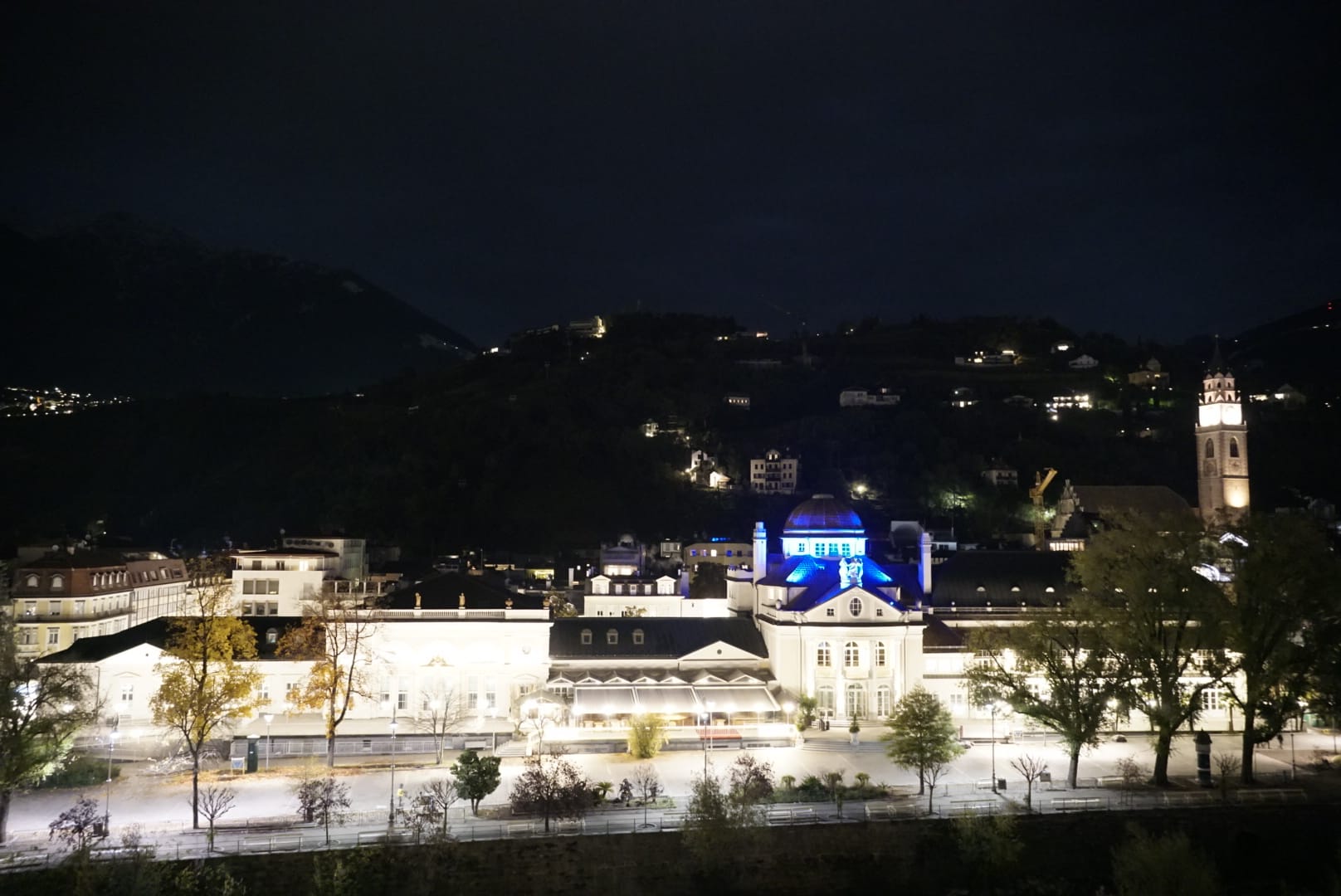 Kurhaus.jpeg - 147,45 kB
