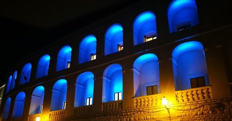 Palazzo_San_Domenico_Bisceglie_OK.jpg - 51,85 kB